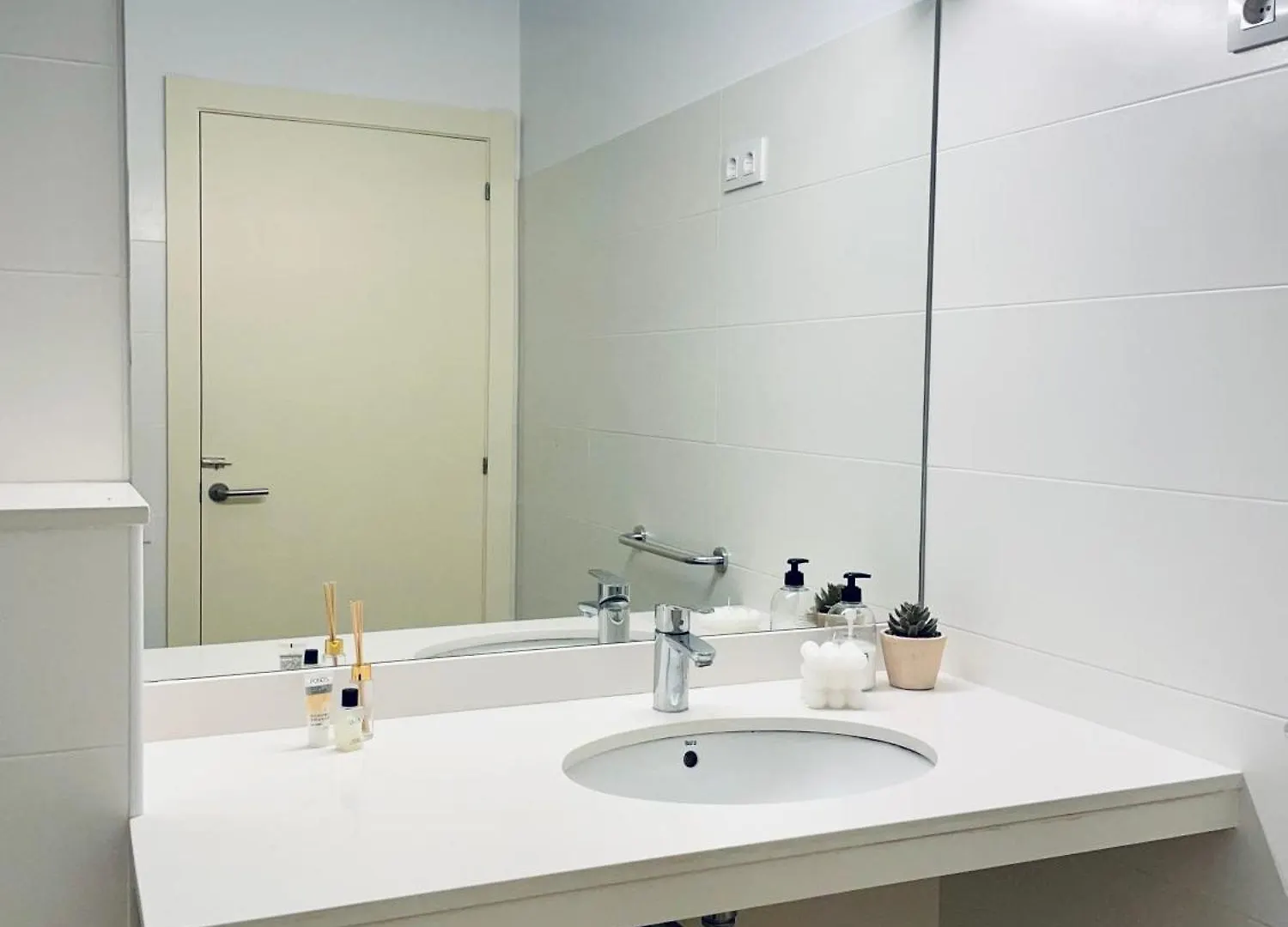 Via Laietana 2 Bed & Breakfast Barcelona