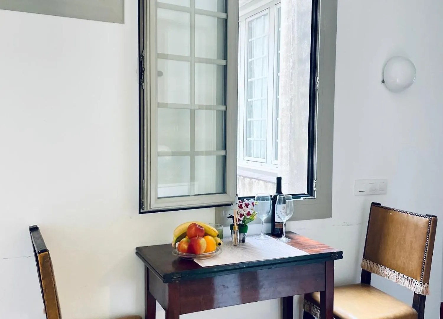 Via Laietana 2 Bed & Breakfast Barcelona